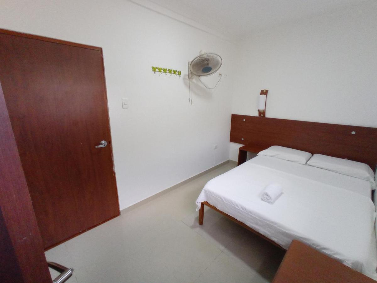 Hotel Perla Real Санта-Марта Экстерьер фото