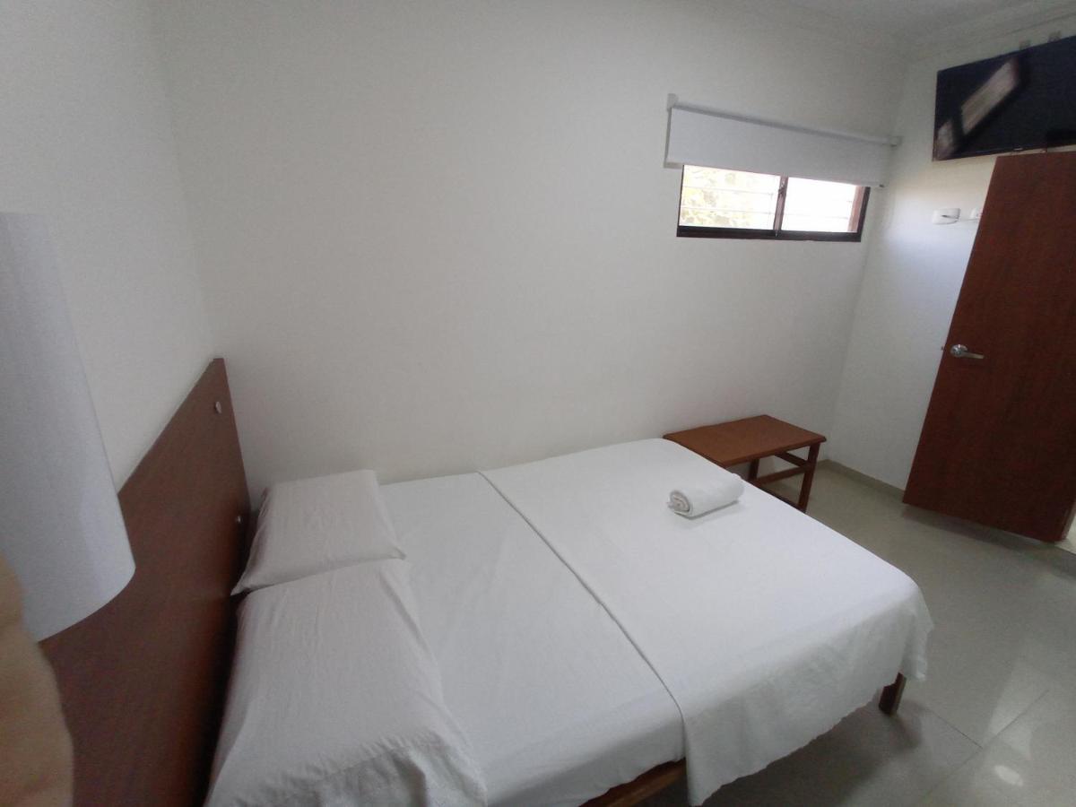 Hotel Perla Real Санта-Марта Экстерьер фото